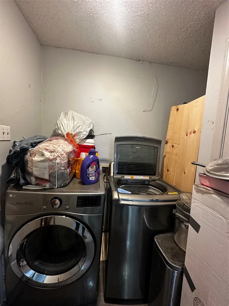 4119 Babcock Drive Dallas TX 75212