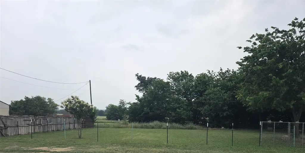 2709 Beverly Avenue Fort Worth TX 76104