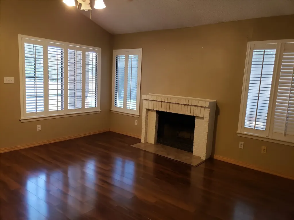 662 Prairie Dell Street Lewisville TX 75067