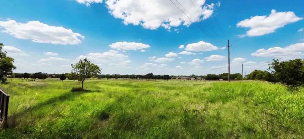 711 Robnett Road Waxahachie TX 75165