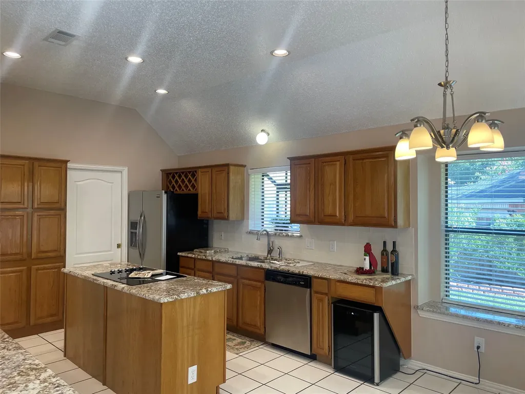 2144 Brownstone Court Grapevine TX 76051