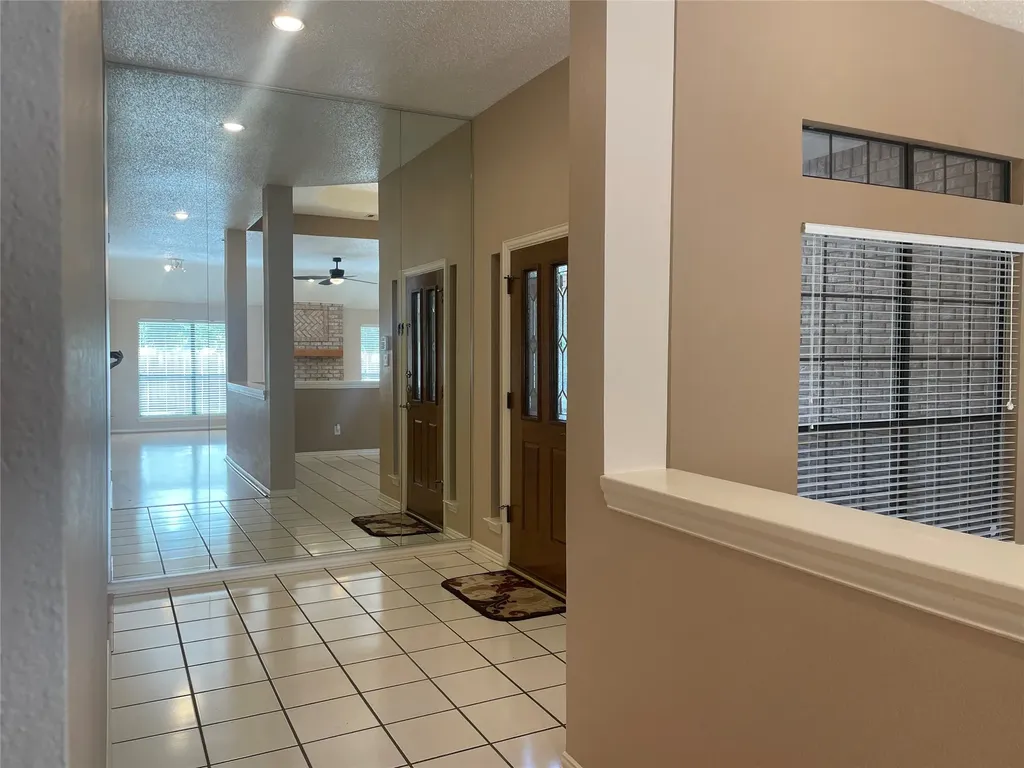 2144 Brownstone Court Grapevine TX 76051