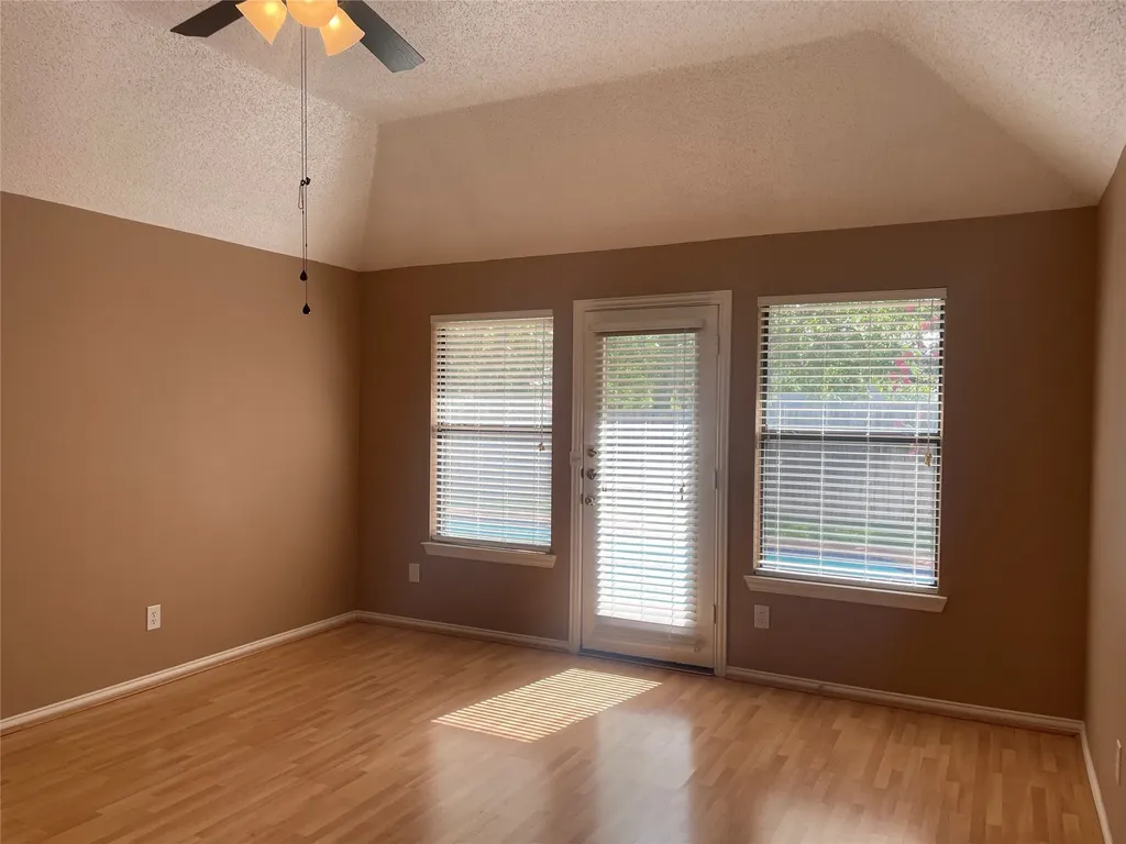 2144 Brownstone Court Grapevine TX 76051