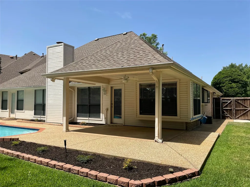 2144 Brownstone Court Grapevine TX 76051