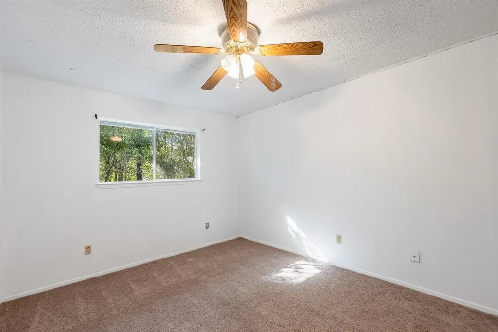 2907 Charity Road Commerce TX 75428