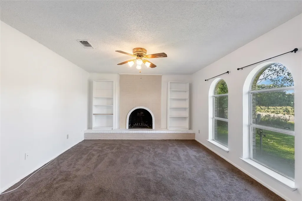 2907 Charity Road Commerce TX 75428