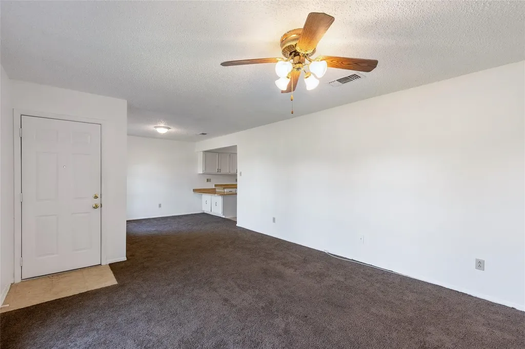 2907 Charity Road Commerce TX 75428