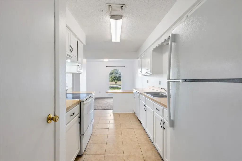 2907 Charity Road Commerce TX 75428