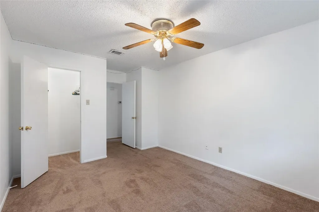 2907 Charity Road Commerce TX 75428