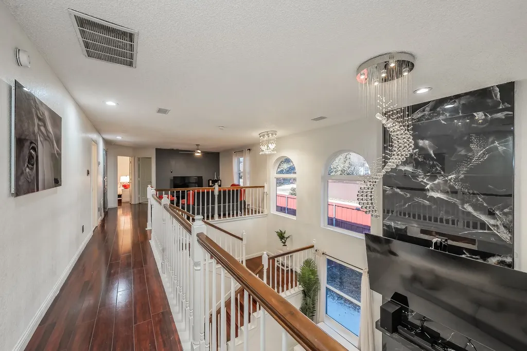 1349 Jeanette Way Carrollton TX 75006
