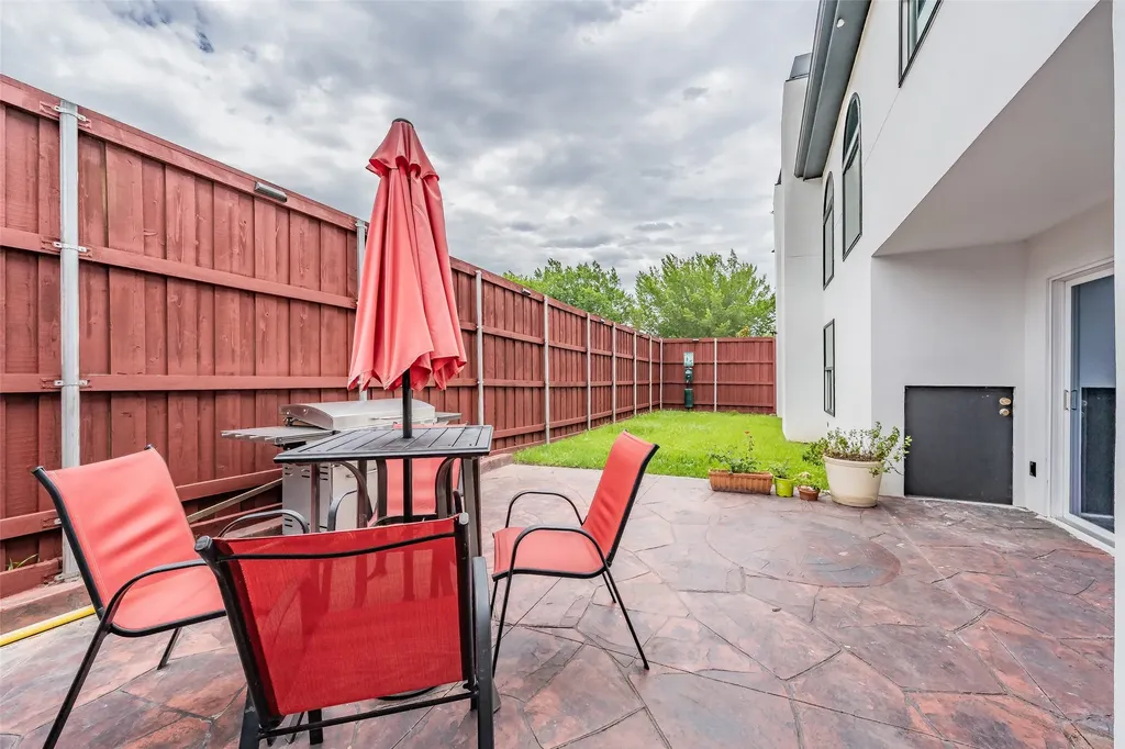 1349 Jeanette Way Carrollton TX 75006