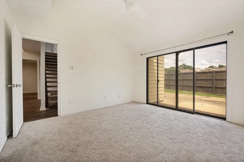 3828 Clover Hill Lane Carrollton TX 75007