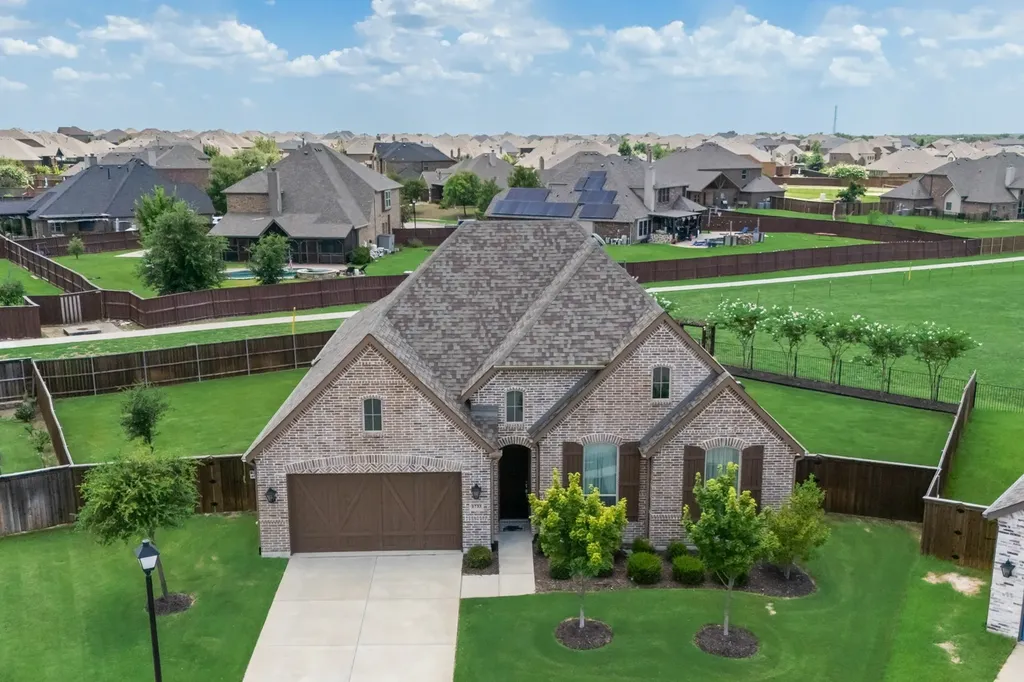 1733 Puglia Court Mclendon Chisholm TX 75032