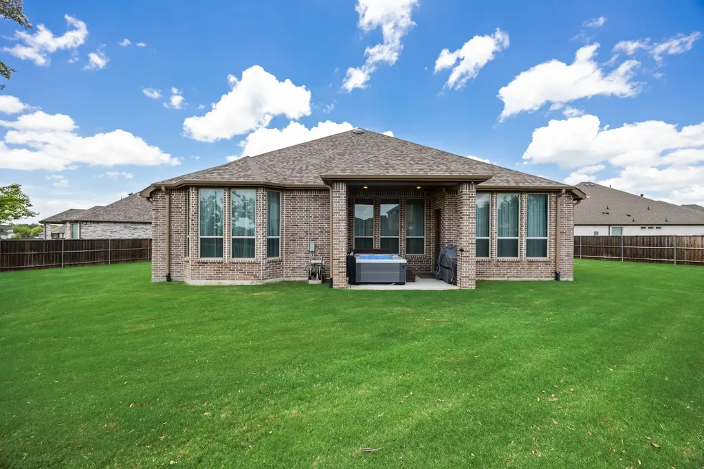 1733 Puglia Court Mclendon Chisholm TX 75032