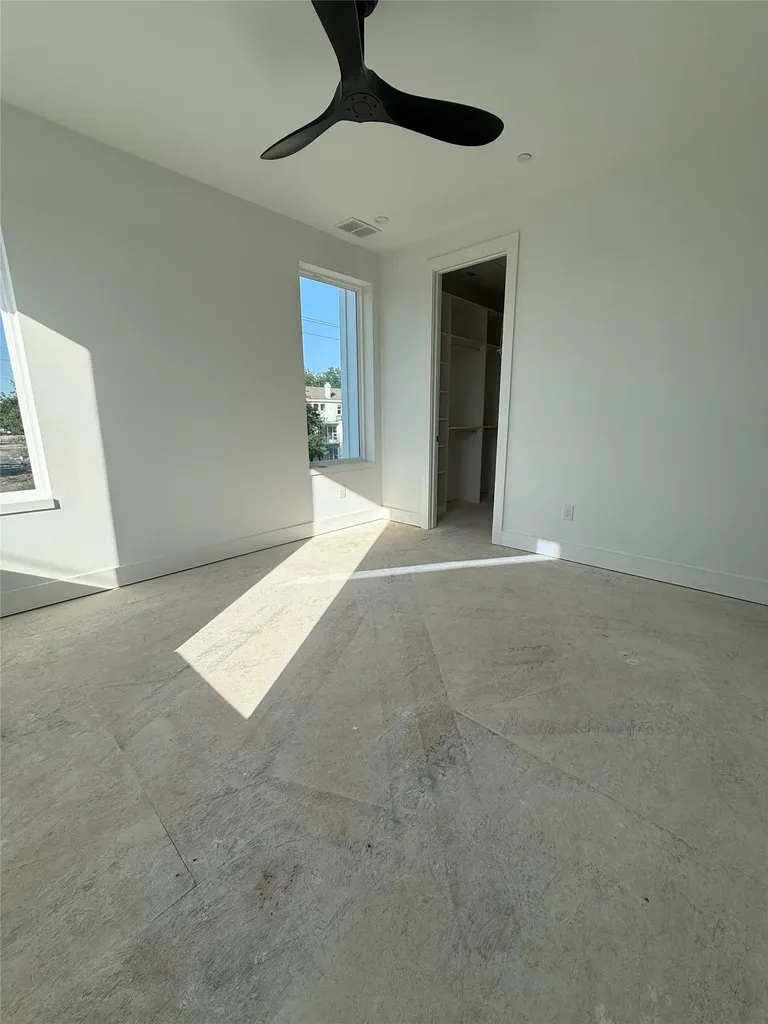 4635 Sylvester Street Dallas TX 75219