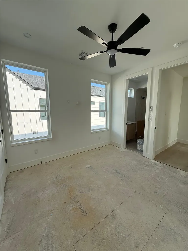 4635 Sylvester Street Dallas TX 75219
