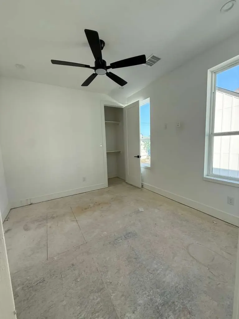 4635 Sylvester Street Dallas TX 75219