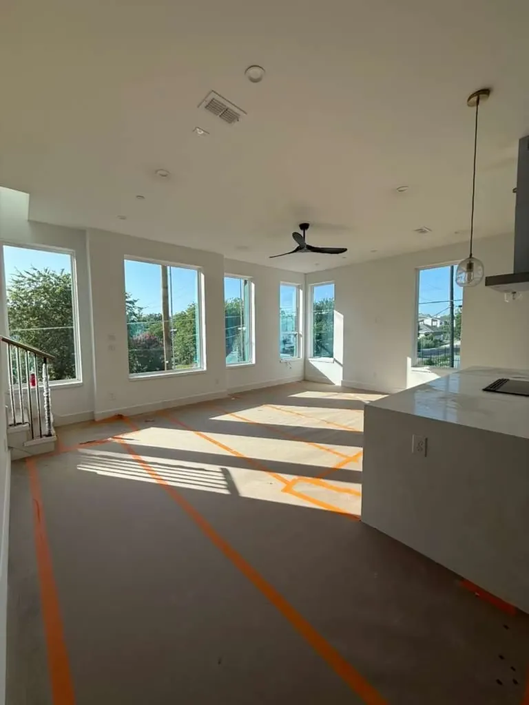 4635 Sylvester Street Dallas TX 75219