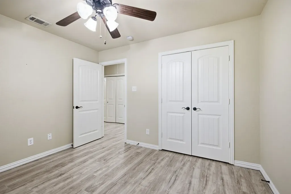 237 Corinna Court Hurst TX 76053