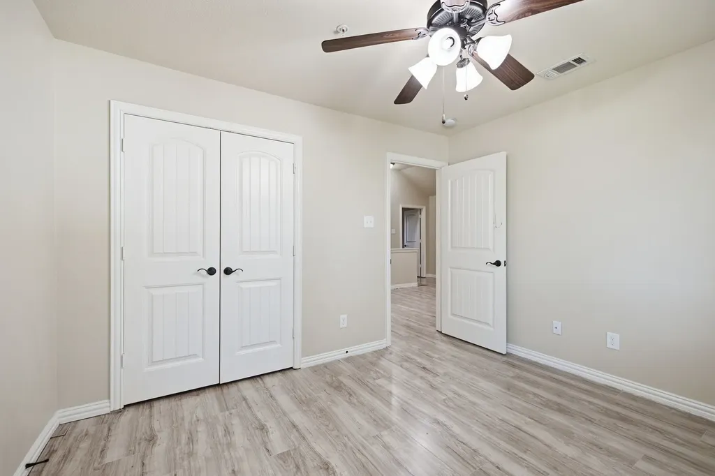 237 Corinna Court Hurst TX 76053
