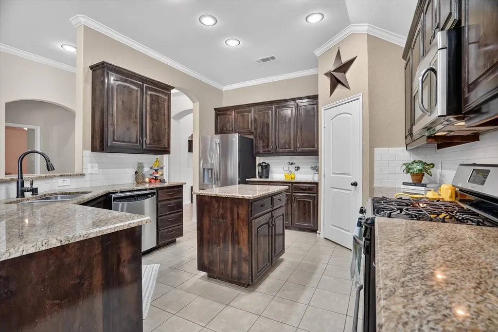 7357 Lake Rock Drive Fort Worth TX 76179