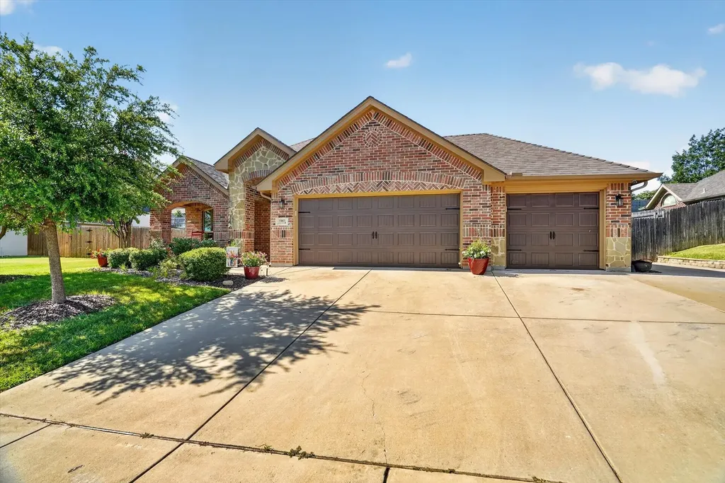 7357 Lake Rock Drive Fort Worth TX 76179
