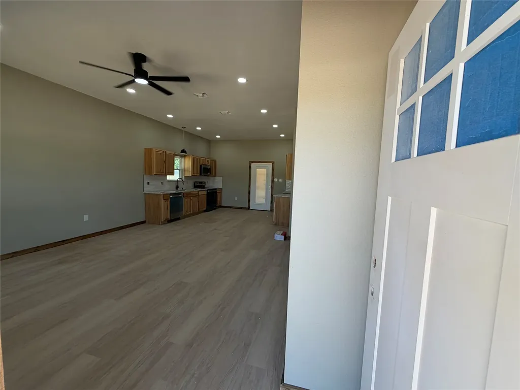 1040 Rays Way Weatherford TX 76085