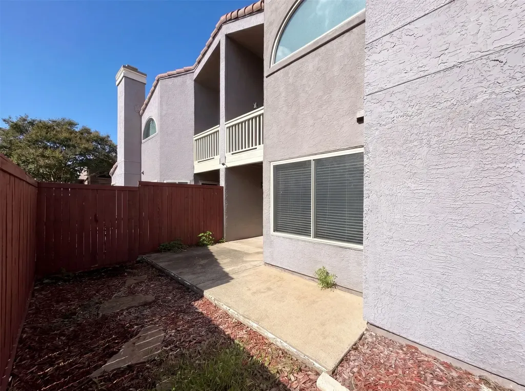 4242 N Capistrano Drive Dallas TX 75287