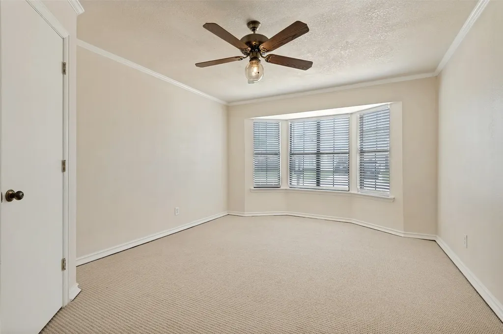1616 Wickford Drive Arlington TX 76018
