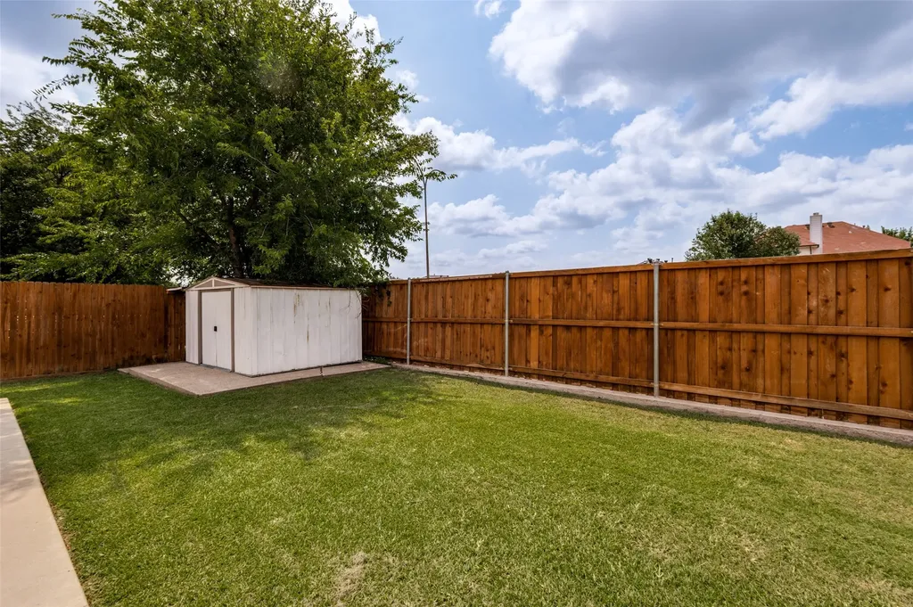 1616 Wickford Drive Arlington TX 76018