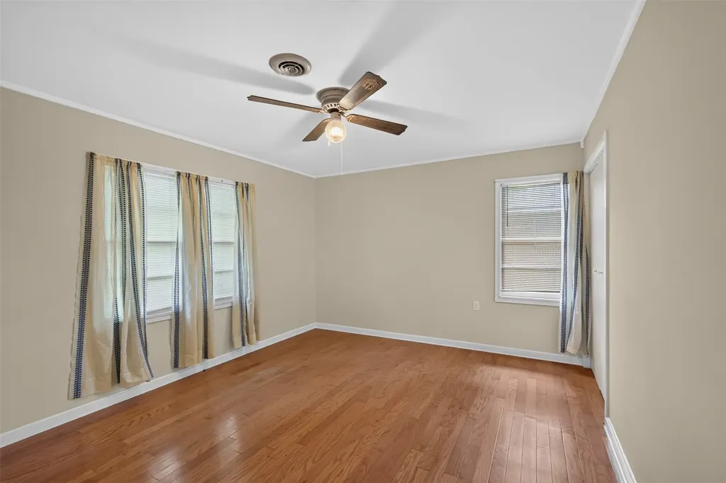 305 8th Street NE Springhill LA 71075