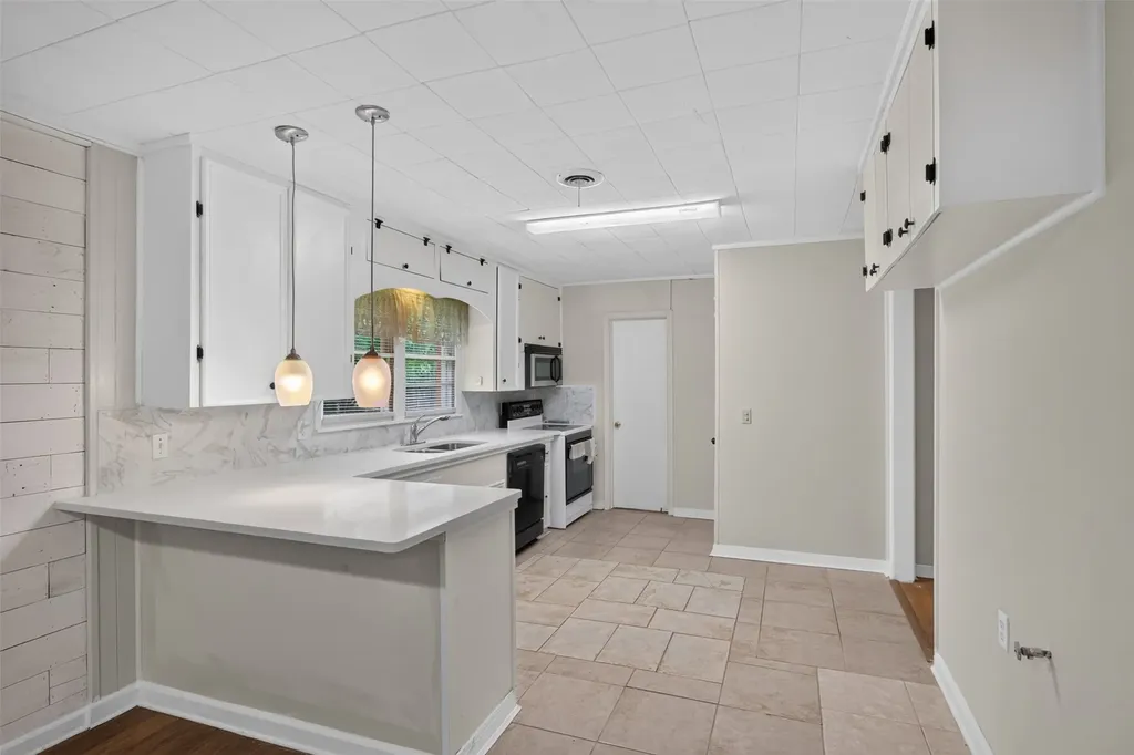 305 8th Street NE Springhill LA 71075