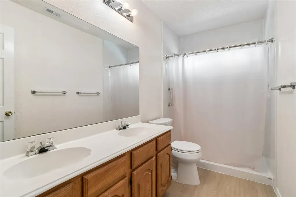 7513 Westhaven Drive Rowlett TX 75089