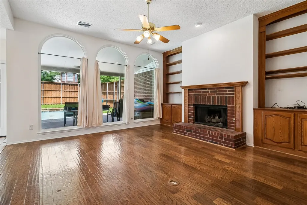7513 Westhaven Drive Rowlett TX 75089