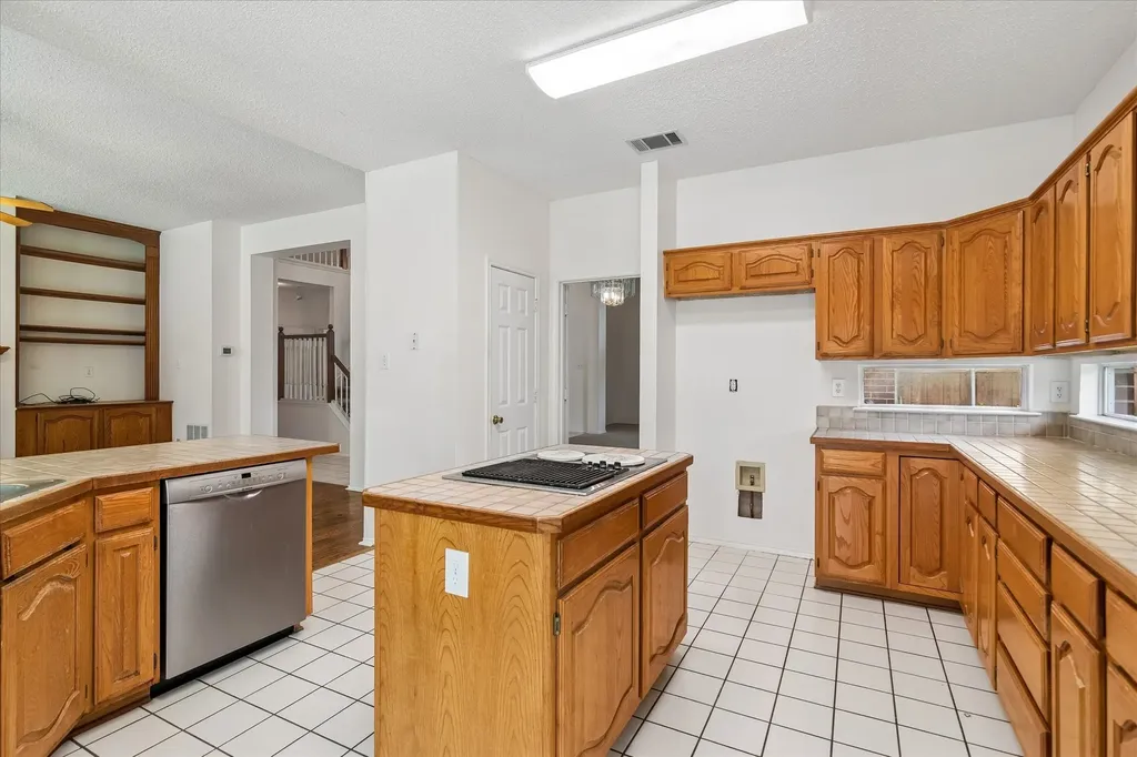 7513 Westhaven Drive Rowlett TX 75089