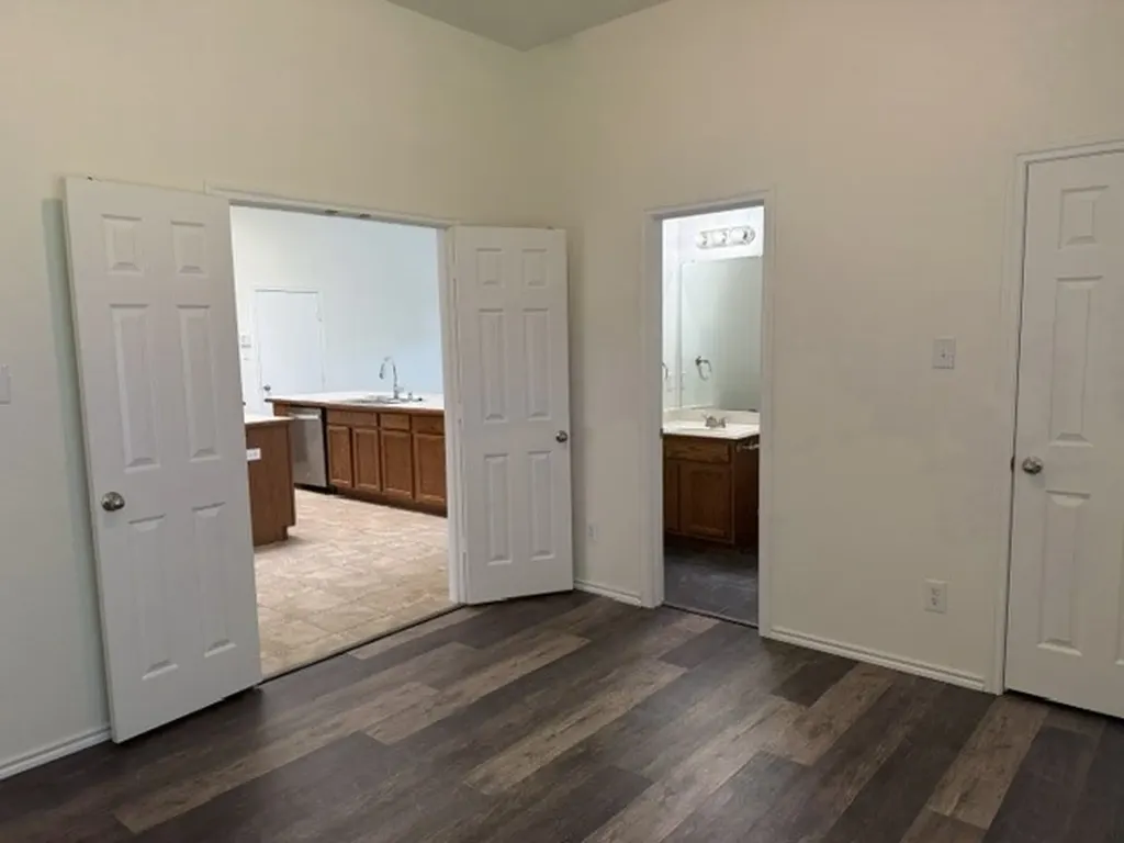 509 S Avalanche Drive Murphy TX 75094