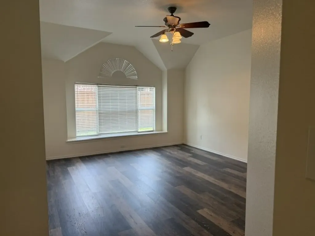 509 S Avalanche Drive Murphy TX 75094