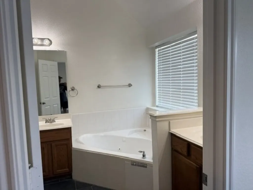 509 S Avalanche Drive Murphy TX 75094