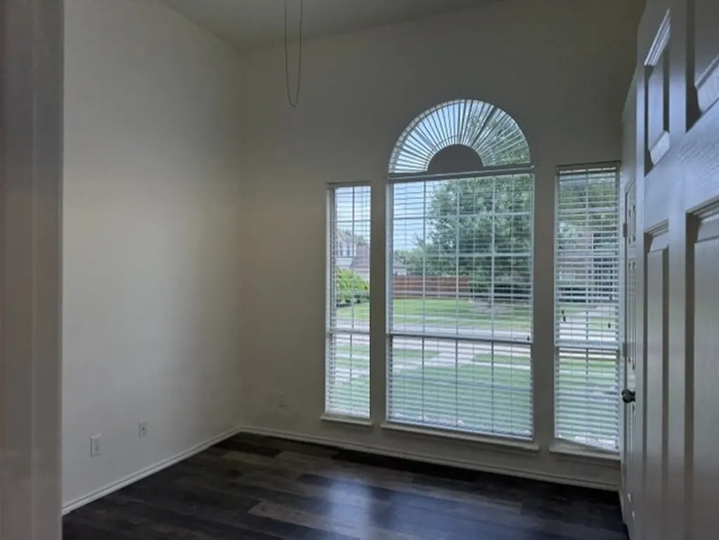 509 S Avalanche Drive Murphy TX 75094