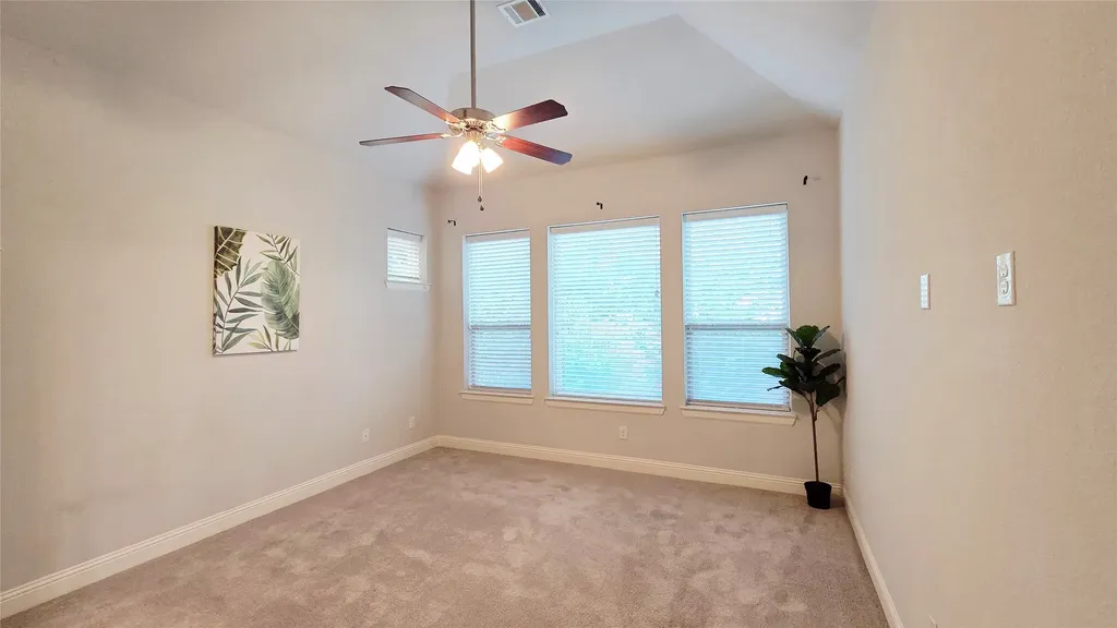 2232 W Dutch Drive Richardson TX 75080