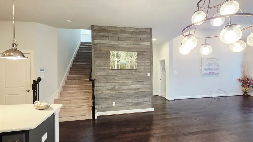 2232 W Dutch Drive Richardson TX 75080