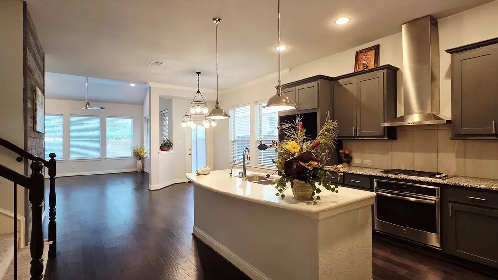 2232 W Dutch Drive Richardson TX 75080