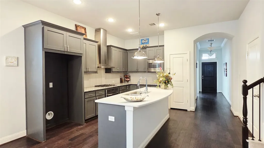 2232 W Dutch Drive Richardson TX 75080