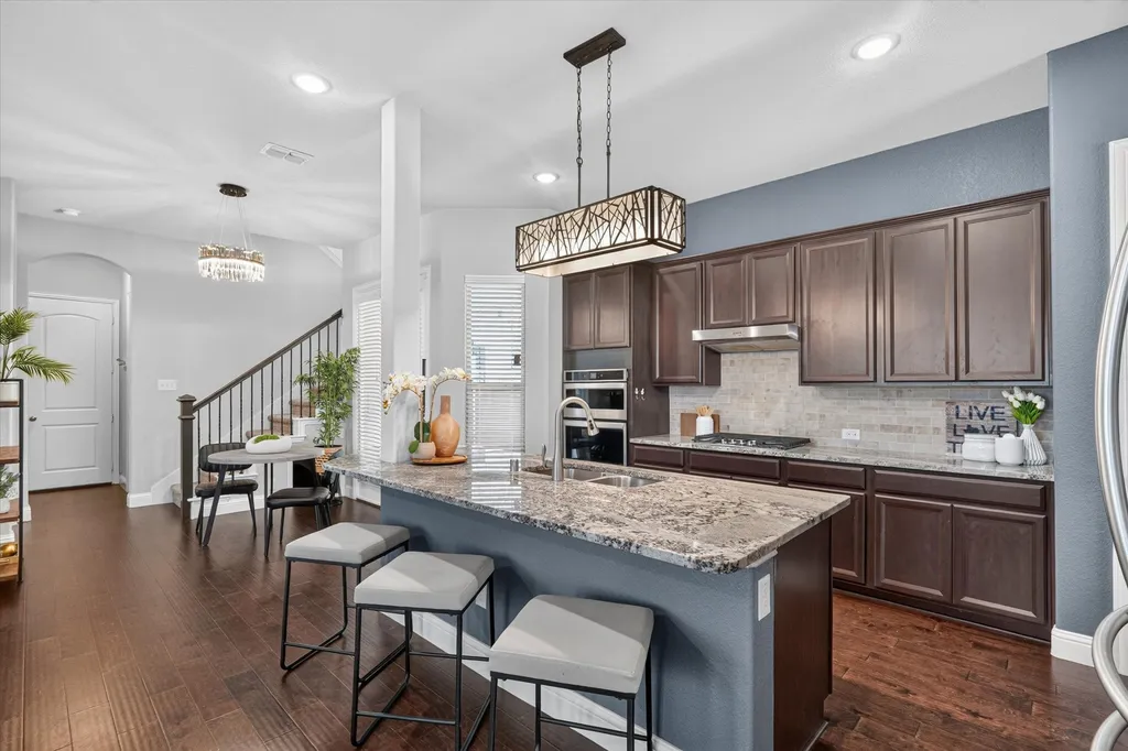 12766 Mercer Parkway Farmers Branch TX 75234