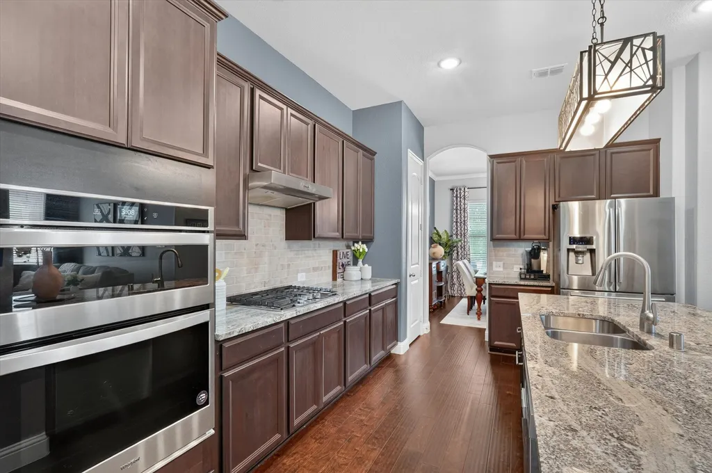 12766 Mercer Parkway Farmers Branch TX 75234
