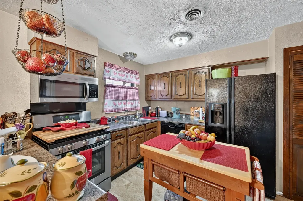 2251 Myrtlewood Drive Dallas TX 75232