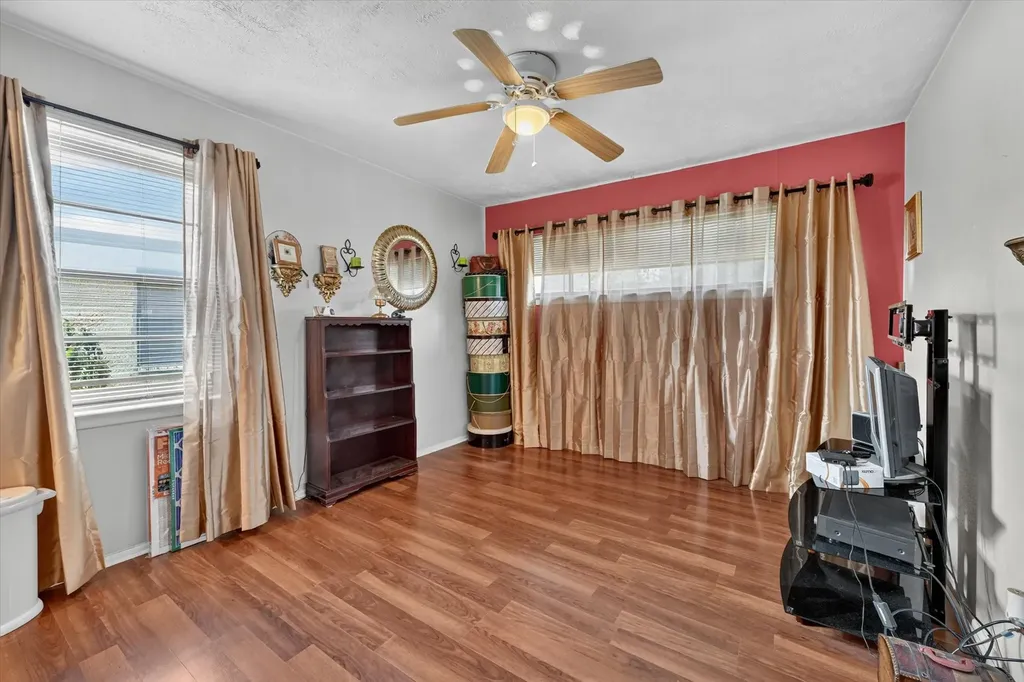 2251 Myrtlewood Drive Dallas TX 75232