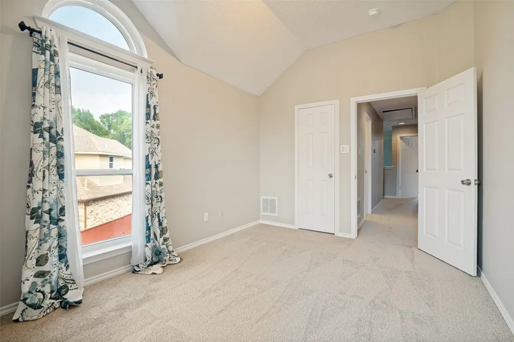 9006 Greenwood Trail Rowlett TX 75088