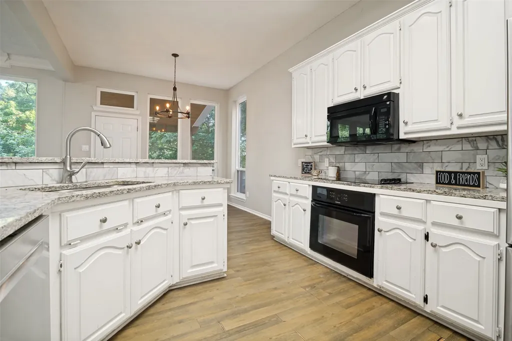 9006 Greenwood Trail Rowlett TX 75088