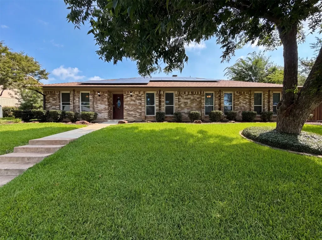 1533 Parkside Trail Lewisville TX 75077